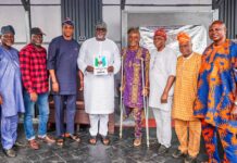 Olajide ‘Odidiomo’ Picks APM Nomination Form to Contest Oyo South Senate Seat