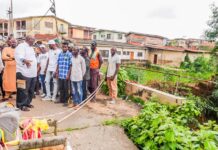 ‘Odidiomo’ Conducts Spot Assessment of Abandoned Bridge Linking 3 Ibadan Communities, Assures Residents of Record Time Restoration